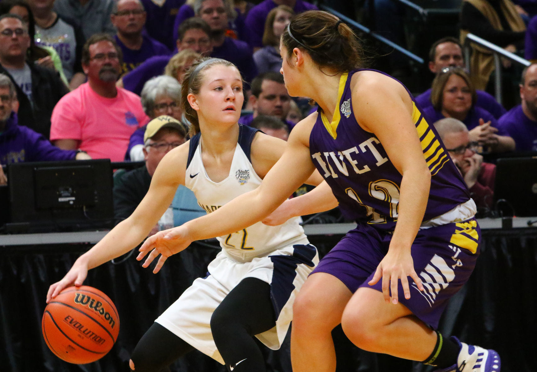 Gallery: Girls Basketball State Finals: Marquette Catholic vs. Vincennes Rivet